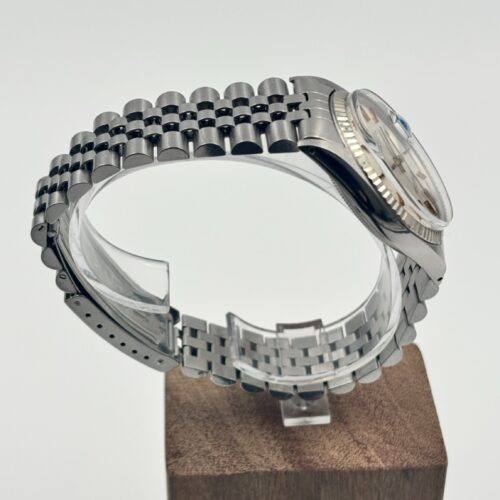 Rolex Datejust 36 1601 white dial golden indices